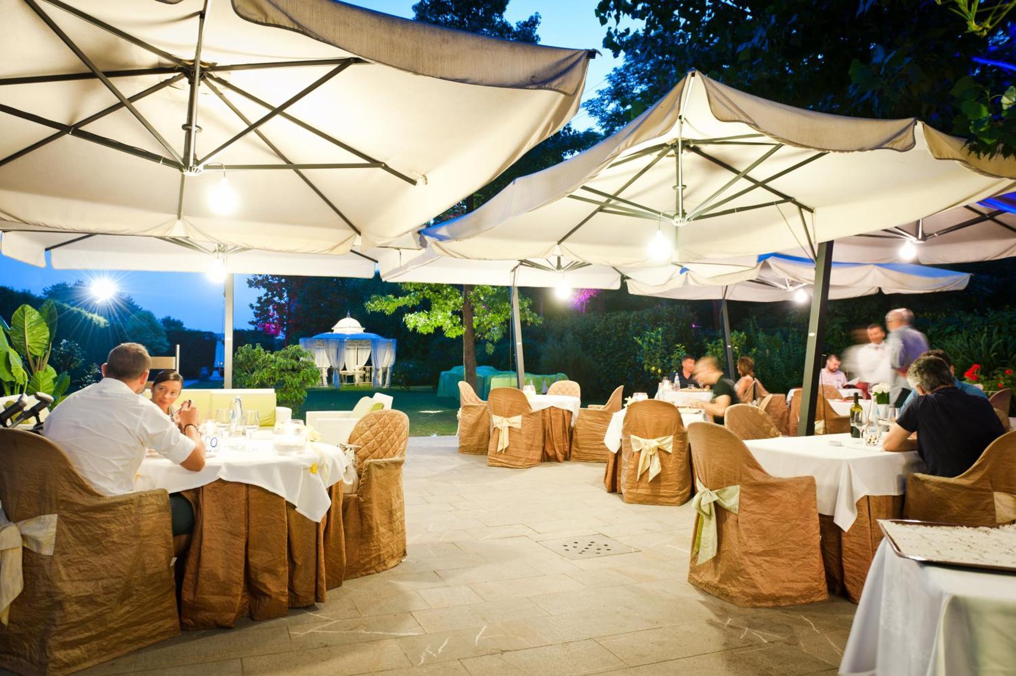 Ca' Delle Rose Hotel Castelfranco Veneto Exterior foto